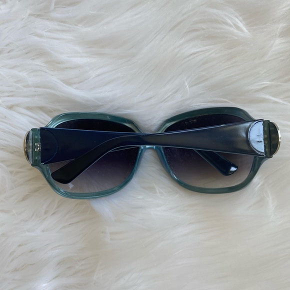 Sunglasses - Picture 3 of 3